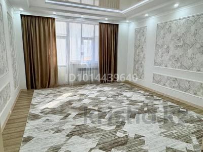 3-бөлмелі пәтер · 90 м² · 3/8 қабат, 35-ш/а. 5, бағасы: 300 000 ₸ в Актау, 35-мкр
