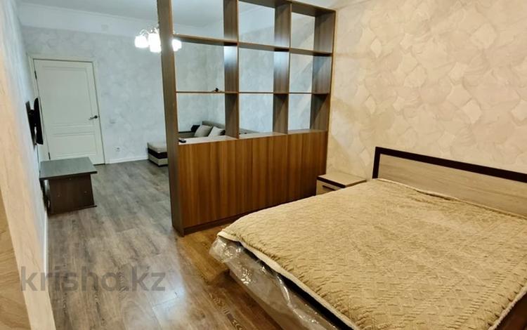 1-бөлмелі пәтер · 53 м² · 6/10 қабат, Гагарина, бағасы: 350 000 ₸ в Алматы, Бостандыкский р-н — фото 2