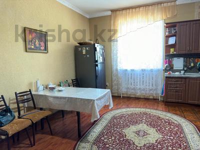 Отдельный дом • 5 комнат • 250 м² • 10.5 сот., Лунная 1 за 75 млн 〒 в Павлодаре