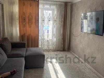 3-бөлмелі пәтер · 62 м² · 2 қабат, уральский переулок, бағасы: 27 млн ₸ в Костанае