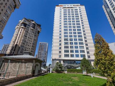 4-комнатная квартира · 130 м² · 6/22 этаж, Бухар жырау 27/5 — Маркова за 600 000 〒 в Алматы, Бостандыкский р-н