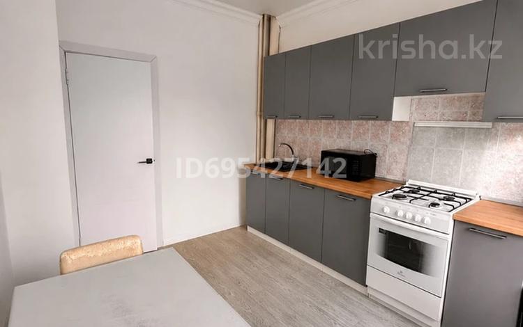1-комнатная квартира · 40 м² · 4/9 этаж, мкр №1 73а — Саина - Жубанова за 270 000 ₸ в Алматы, Ауэзовский р-н — фото 8