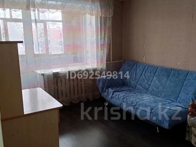1-комнатная квартира, 29 м², 2/5 этаж помесячно, Каирбаева 74 за 65 000 〒 в Павлодаре
