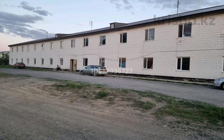 Малосемейное общежитие, 2600 м² за 300 млн 〒 в Косшы — фото 2