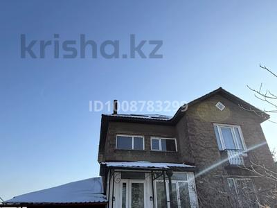 Жеке үй · 5 бөлме · 240 м² · 10 сот., Гете — Дулатова, бағасы: 135 млн 〒 в Семее, Красный Кордон