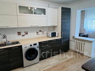 2-комнатная квартира · 50 м² · 3/5 этаж, мкр Тастак-3, Тургут Озала за 35.5 млн ₸ в Алматы, Алмалинский р-н