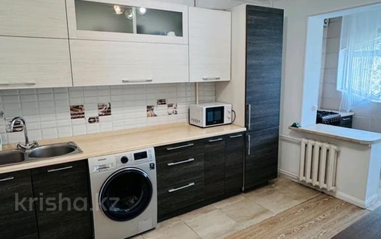 2-комнатная квартира · 50 м² · 3/5 этаж, мкр Тастак-3, Тургут Озала за 35.5 млн ₸ в Алматы, Алмалинский р-н — фото 2