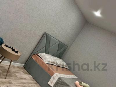 1-комнатная квартира · 35 м² · 3/5 этаж, Космическая — Космическая, Ауезова, Крылова, Абая, Михаэлиса, Ворошилова, 45й за 15 000 〒 в Усть-Каменогорске, Ульбинский