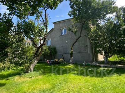 Жер үй мен саяжайлар в Алматы: Жеке үй · 6 бөлме · 230 м², Городская, бағасы: 800 000 〒 Жеке үй · 6 бөлме · 230 м², Городская, бағасы: 800 000 〒 в Алматы, Медеуский р-н