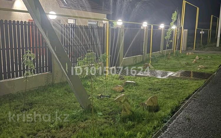 Отдельный дом · 4 комнаты · 150 м² · 10 сот., Камбар батыр за 68 млн ₸ в Косшы — фото 2