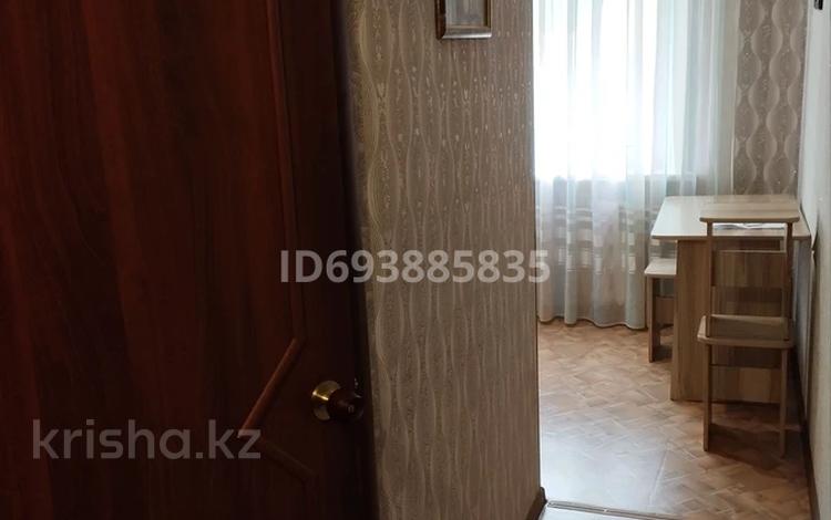 1-комнатная квартира, 30 м², 4/5 этаж помесячно, Мира 21 за 100 000 〒 в Павлодаре — фото 2