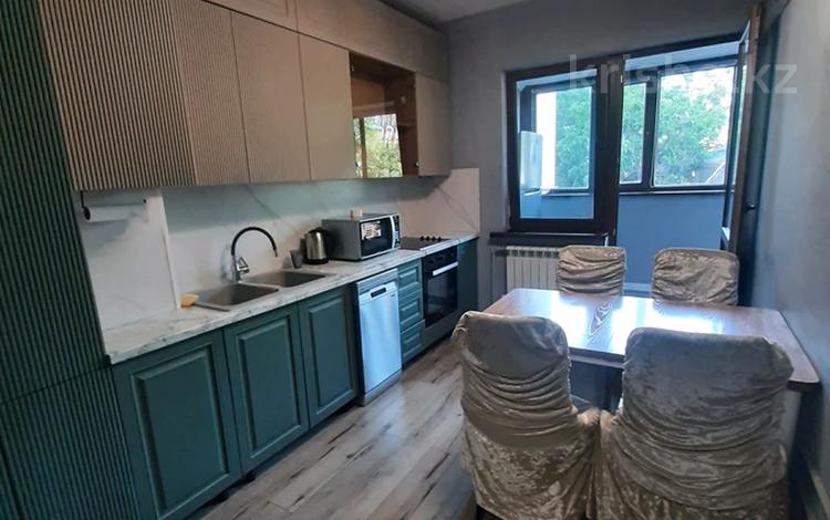 3-комнатная квартира · 75 м² · 2/14 этаж, Кунаева 15/1 за 350 000 ₸ в Алматы, Медеуский р-н — фото 2