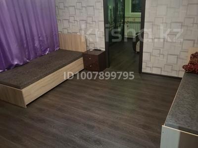 3-комнатная квартира · 58 м² · 2/9 этаж, 6-й микрорайон 18 — Рынок 777 щестой, рядом корзина за 200 000 〒 в Темиртау