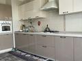 2-бөлмелі пәтер · 84.4 м² · 3/9 қабат, Кабанбай батыра 49/1, бағасы: 100 млн ₸ в Алматы, Медеуский р-н — фото 3