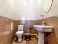 2-комнатная квартира · 70 м² · 2/5 этаж, Розыбакиева — Бостандыкский район за 15 000 ₸ в Алматы, Алмалинский р-н — фото 2