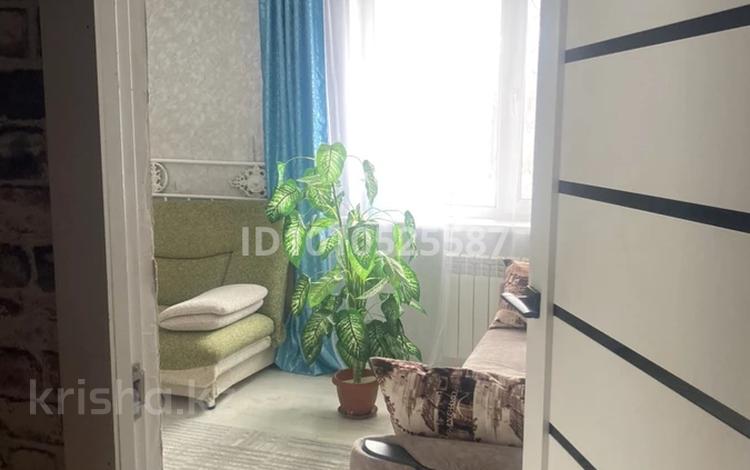 2-бөлмелі пәтер · 48 м² · 1/5 қабат, Ескі Майқұдық ш/а., 12 36 — 12микр 36дом, бағасы: 13 000 ₸ в Караганде, Алихана Бокейханова р-н — фото 2