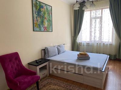 1-комнатная квартира, 60 м², 3/15 этаж посуточно, 17-й мкр 7 за 11 000 〒 в Актау, 17-й мкр