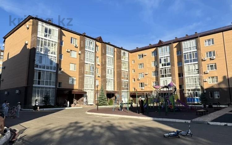 1-комнатная квартира · 56 м² · 3/5 этаж, мкр 4 171 за 28 млн ₸ в Уральске — фото 2