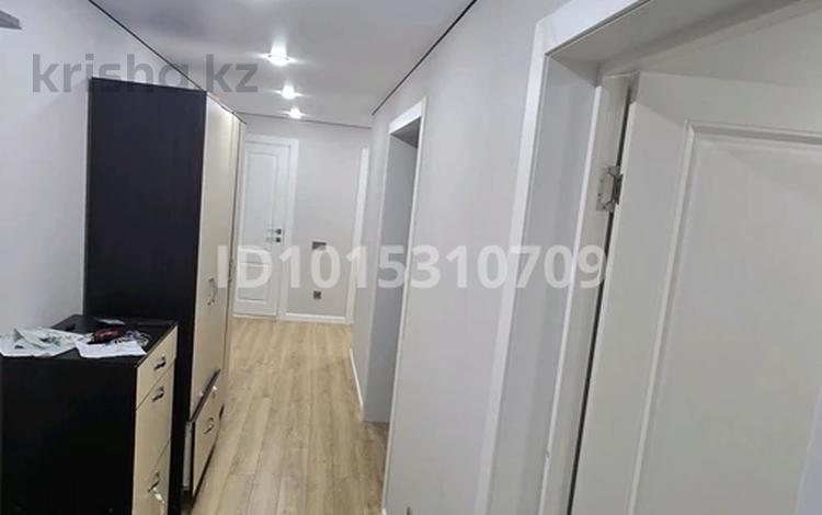 3-комнатная квартира · 70 м² · 3/5 этаж, Сагдиева — Район маг.Союз по Акана-серы за 200 000 ₸ в Кокшетау — фото 2