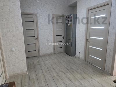 3-комнатная квартира · 68 м² · 1/2 этаж, Ә. Молдағулова 22 — Садик, школа за 19 млн ₸ в 