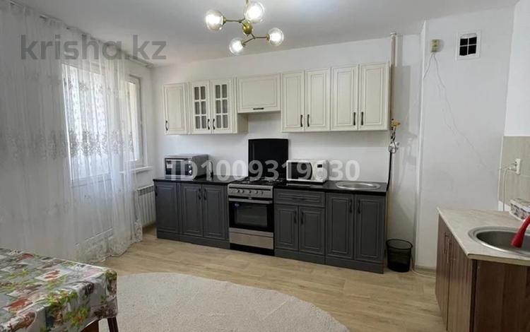 1-бөлмелі пәтер · 35 м² · 4/9 қабат, Райымбек Батыр 277, бағасы: 180 000 〒 в  — фото 2