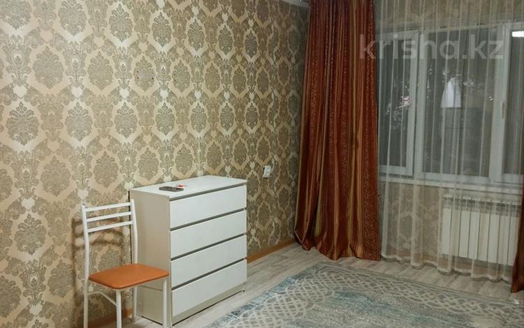 1-комнатная квартира · 33 м² · 1/5 этаж, мкр Айнабулак-2 за 160 000 ₸ в Алматы, Жетысуский р-н — фото 2