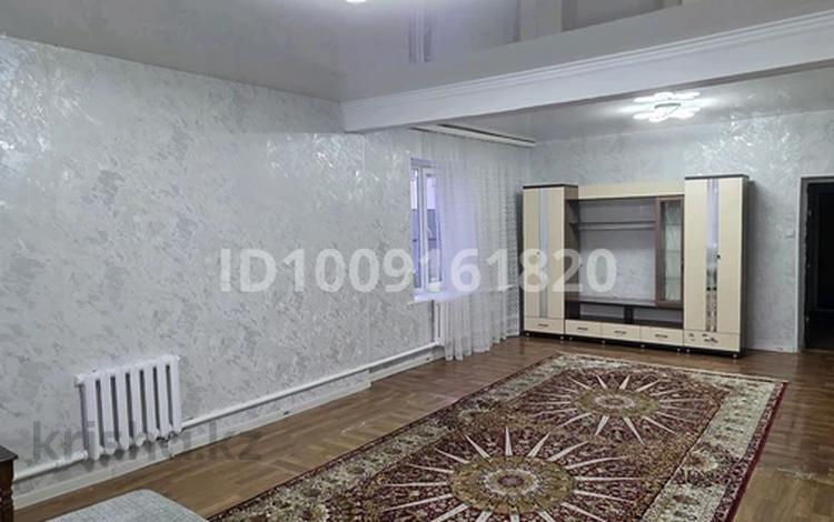 Дом · 4 комнаты · 100 м², Кудерина 34 — Алсер за 25 000 ₸ в  — фото 11