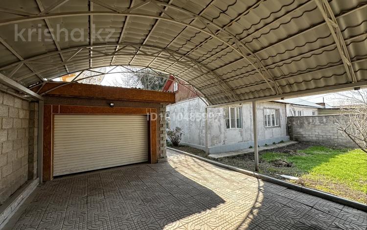 Часть дома · 3 комнаты · 66.7 м² · 5 сот., 11-й микрорайон, Алимбетова 186/2 — 36 школа за 26 млн 〒 в Шымкенте, Енбекшинский р-н — фото 2