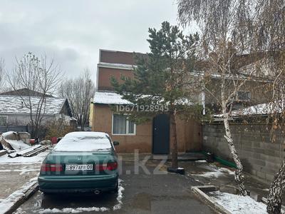 Часть дома • 6 комнат • 140 м² • 5 сот., Обаган 8 за 39.5 млн 〒 в Астане, Алматы р-н