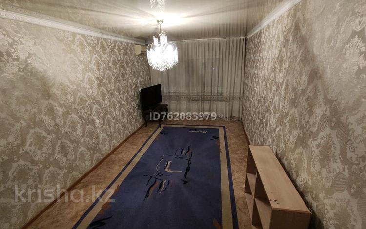 2-бөлмелі пәтер · 45 м² · 3/5 қабат, пгт Балыкши, К. Ахмедиярова 30 — дороги., бағасы: 15 млн ₸ в Атырау — фото 2