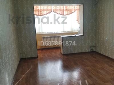 Аренда квартир в Жамбылской обл.: 3-комнатная квартира · 75 м² · 5/5 этаж, Микрорайон 8 Алатау 33 за 120 000 〒 3-комнатная квартира · 75 м² · 5/5 этаж, Микрорайон 8 Алатау 33 за 120 000 〒 в Таразе