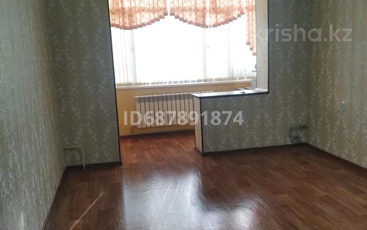 3-бөлмелі пәтер · 75 м² · 5/5 қабат, Микрорайон 8 Алатау 33, бағасы: 120 000 〒 в Таразе — фото 2