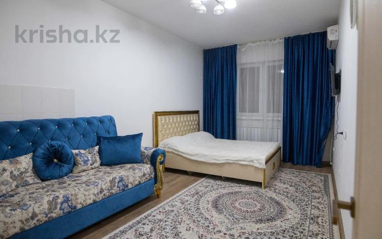 1-комнатная квартира · 41 м² · 5/12 этаж, Сатпаева 90/36, 90/20 за 37 млн ₸ в Алматы, Бостандыкский р-н — фото 8