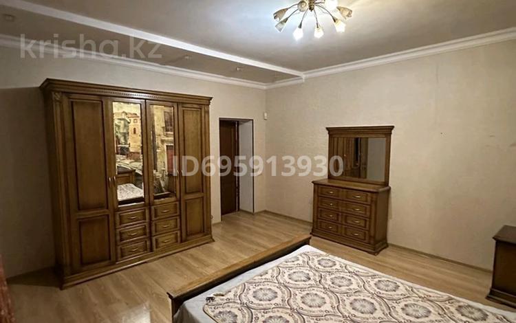 5 бөлмелер, 280 м², мкр Таугуль-3 21, бағасы: 3 000 〒 в Алматы, Ауэзовский р-н — фото 2