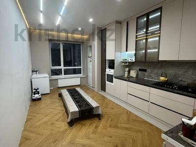 4-комнатная квартира · 165 м² · 4/10 этаж, мкр. Алтын орда за 79 млн ₸ в Актобе