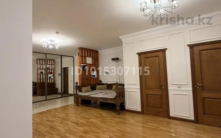 4-комнатная квартира · 182 м² · 2/10 этаж, Улица Алихан Бокейхан 2 за 95 млн ₸ в Астане, Есильский р-н — фото 4