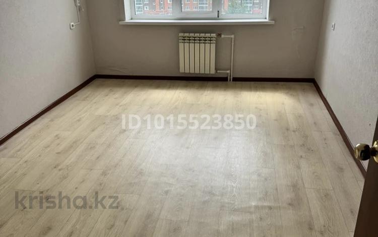 1-комнатная квартира · 40 м² · 7/9 этаж, мкр. Зачаганск пгт 7 — Бірлік 7 за 100 000 ₸ в Уральске — фото 2