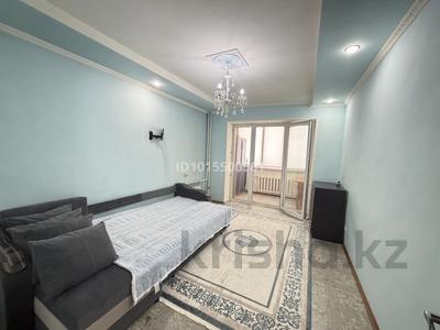 1-комнатная квартира · 65 м² · 1/6 этаж, Щурихина 40 — Странно Универмаг за 15 000 ₸ в Уральске
