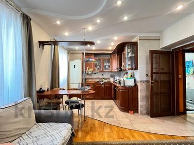 3-комнатная квартира · 65 м² · 12/13 этаж, мкр Самал-1 — Лучшая Локация!! за 67 млн 〒 в Алматы, Медеуский р-н
