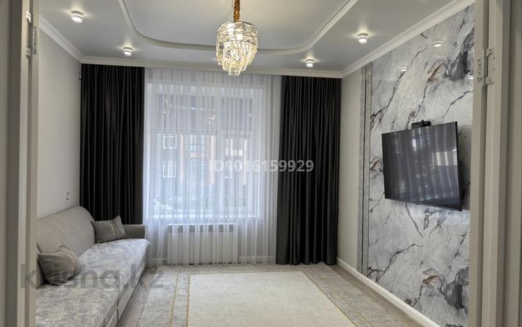 3-комнатная квартира · 87 м² · 2/6 этаж, Майкудук, Мкр Голубые пруды 456/1 — ЖК Томирис за 350 000 ₸ в Караганде, Алихана Бокейханова р-н — фото 2