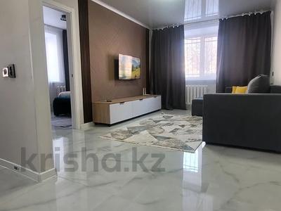 2-бөлмелі пәтер · 55 м² · 1/9 қабат, Абая 2А — Академия, бағасы: 16 000 ₸ в Костанае