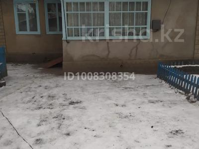 Отдельный дом · 3 комнаты · 65 м² · 12 сот., Сат Ниязбека 102 — Сат Ниязбека 102 - (Чапаева )102 за 24 млн ₸ в Каргалы (п. Фабричный)