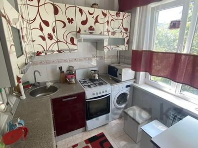2-комнатная квартира · 45 м² · 3/5 этаж, мкр Тастак-3, Дуйсенова — Возле Оптовки за 280 000 ₸ в Алматы, Алмалинский р-н