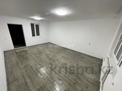 Свободное назначение, офисы, магазины и бутики, склады, салоны красоты, сельское хозяйство, бани, гостиницы и зоны отдыха, медцентры и аптеки, образование, развлечения, кабинеты и рабочие места, студии · 30 м² за 50 000 〒 в Есик
