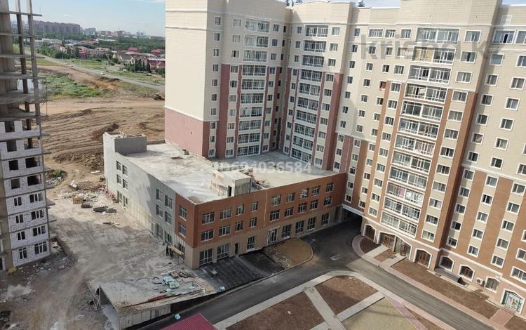 1-комнатная квартира, 28.5 м², 10/24 этаж, Мукан Тулебаев 5 за 11 млн 〒 в Астане, Алматы р-н — фото 2