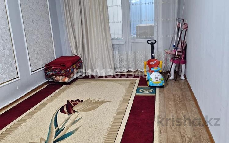 3-бөлмелі пәтер · 72 м² · 4/4 қабат, Әль-Фараби 9, бағасы: 8 млн ₸ в Шардара — фото 2