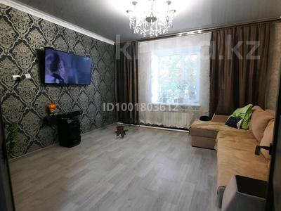 3-комнатная квартира · 76 м² · 1/2 этаж, мкр Жилгородок, Военный городок 17 за 17 млн ₸ в Актобе