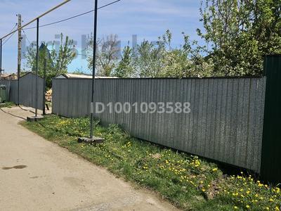 Часть дома · 2 комнаты · 40 м² · 5 сот., Школьная 4 кв 1 за 15 млн 〒 в Шубар