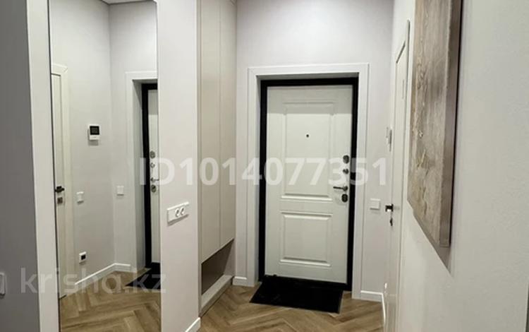 1-комнатная квартира · 37 м² · 3/10 этаж, Строителей 28/3 за 270 000 ₸ в Караганде, Казыбек би р-н — фото 2