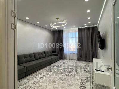 3-бөлмелі пәтер · 100 м² · 8/10 қабат, мкр Юго-Восток, Ашимова 13, бағасы: 450 000 〒 в Караганде, Казыбек би р-н